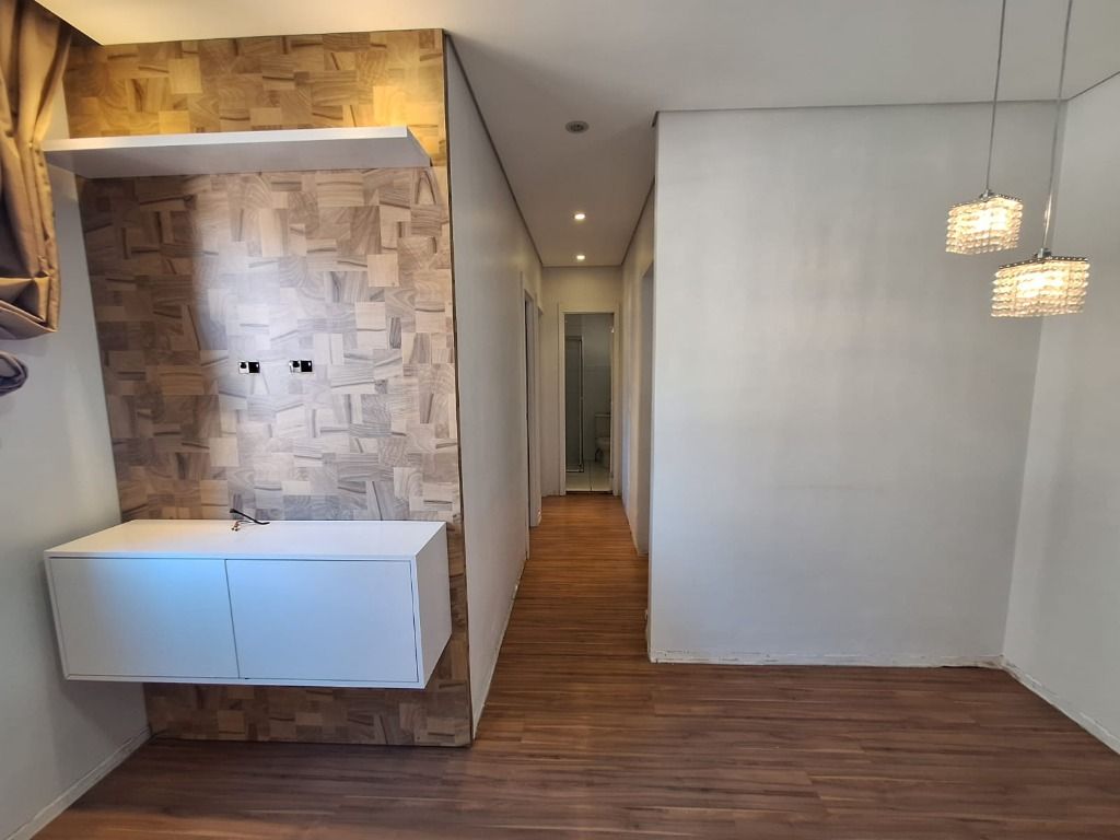 Apartamento à venda com 2 quartos, 46m² - Foto 2