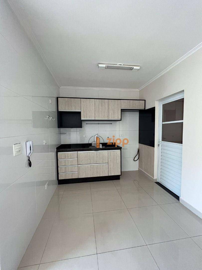 Sobrado à venda com 3 quartos, 80m² - Foto 32