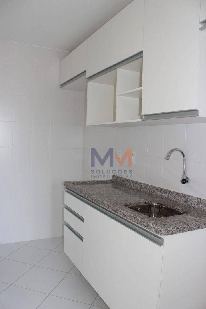 Apartamento para alugar com 1 quarto, 45m² - Foto 14