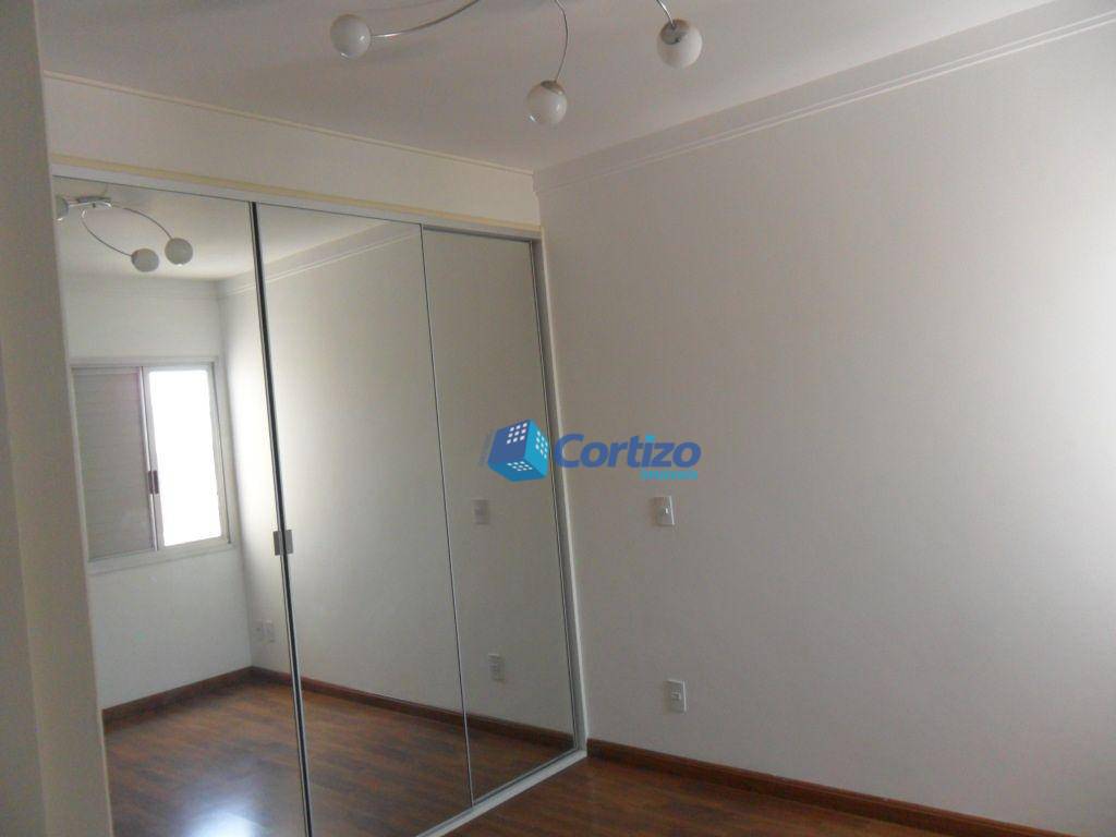 Apartamento à venda com 3 quartos, 72m² - Foto 13