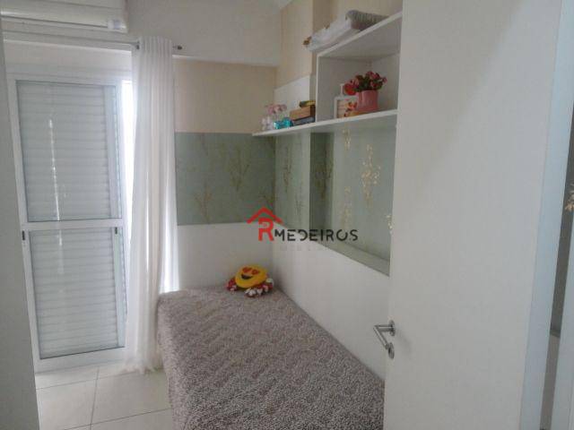 Apartamento à venda com 2 quartos, 74m² - Foto 18