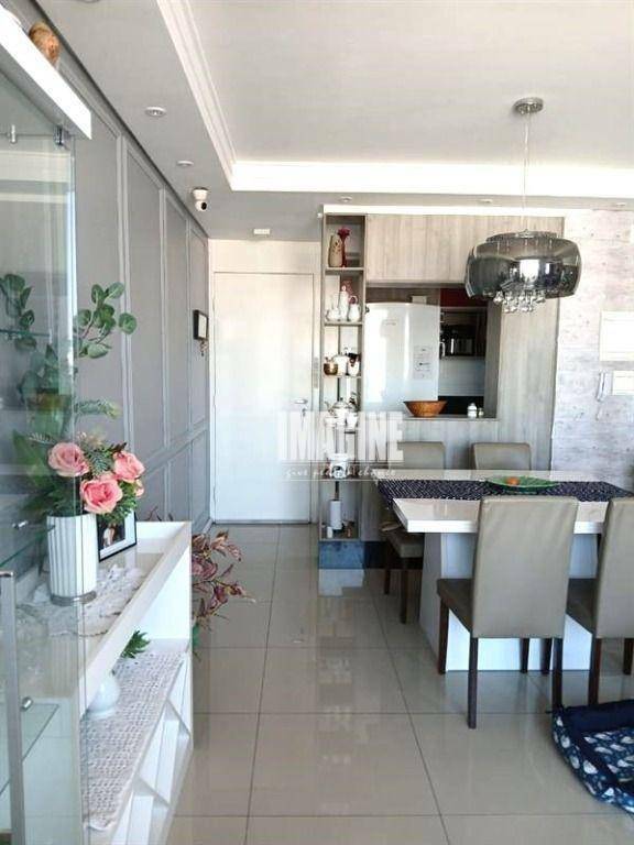 Apartamento à venda com 2 quartos, 61m² - Foto 5