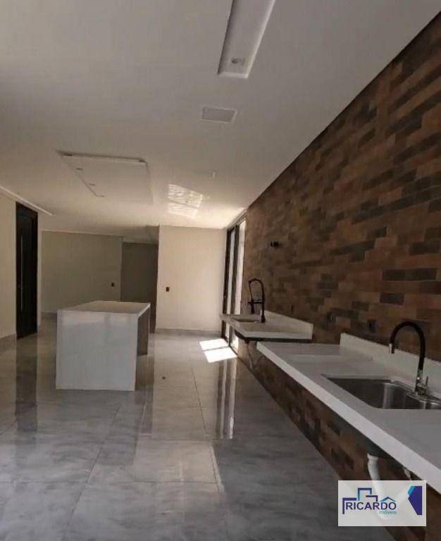 Sobrado à venda com 4 quartos, 360m² - Foto 10