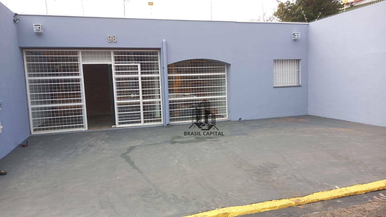 Casa à venda e aluguel com 3 quartos, 250m² - Foto 24