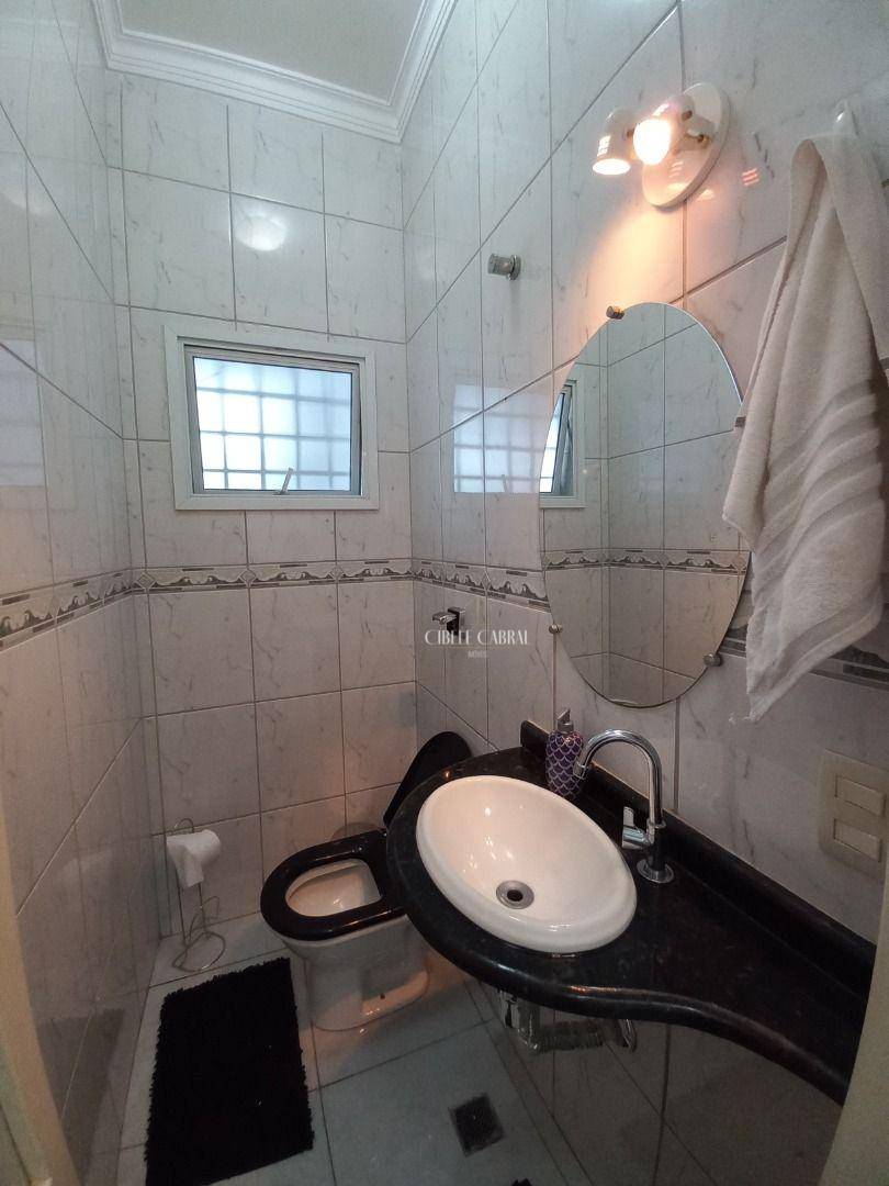 Casa de Condomínio à venda com 3 quartos, 300m² - Foto 11