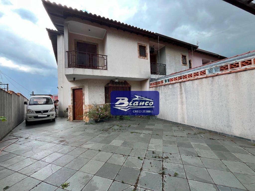 Sobrado à venda com 3 quartos, 110m² - Foto 2