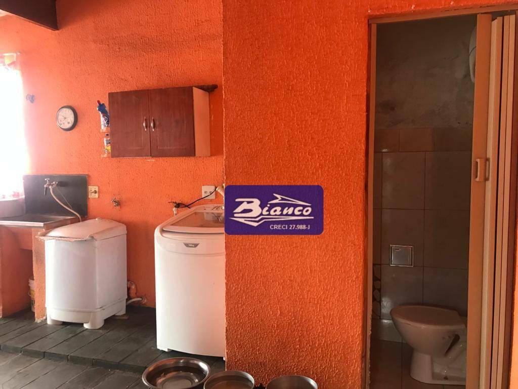 Sobrado à venda com 3 quartos, 140m² - Foto 5