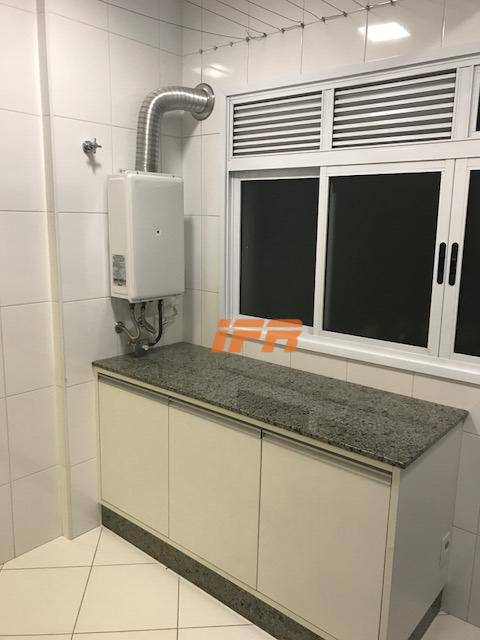 Apartamento à venda com 4 quartos, 134m² - Foto 9