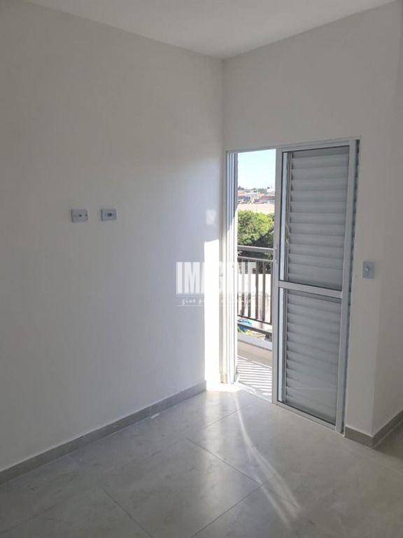 Apartamento à venda com 2 quartos, 40m² - Foto 5