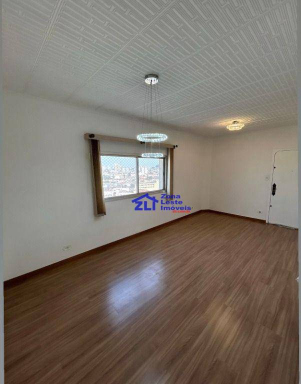 Apartamento à venda com 2 quartos, 69m² - Foto 3