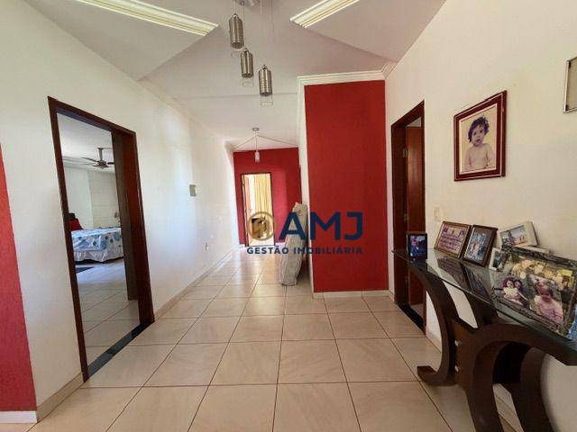 Chácara, 3 quartos, 3660 m² - Foto 4