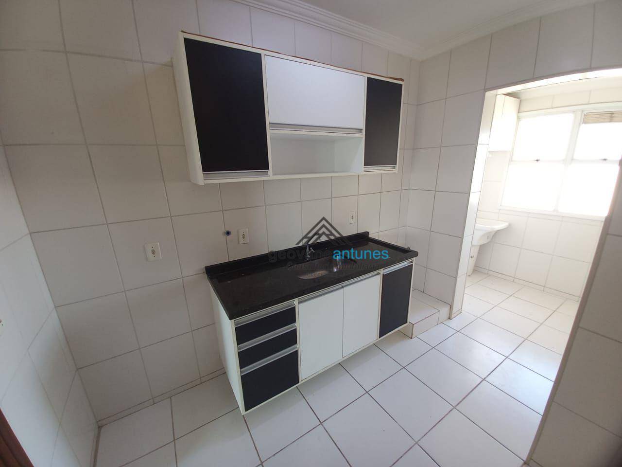 Apartamento para alugar com 3 quartos, 73m² - Foto 6