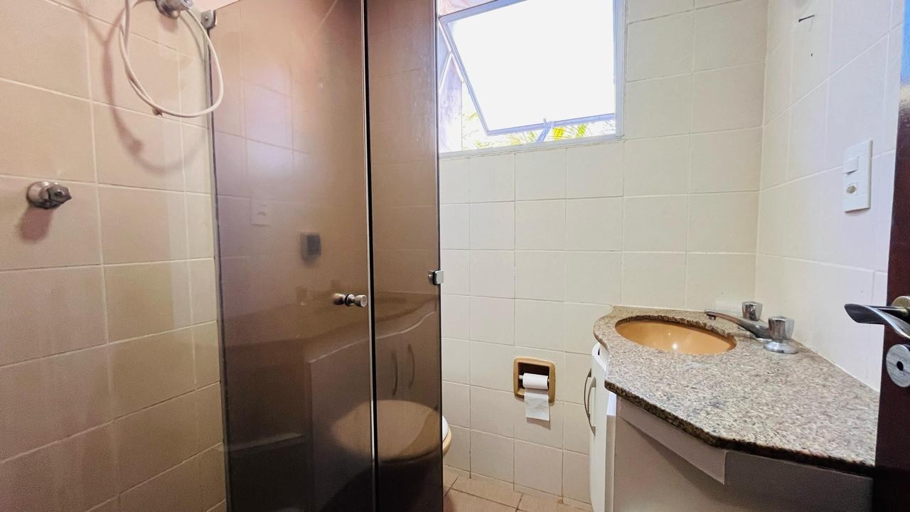 Apartamento para alugar com 3 quartos, 83m² - Foto 4