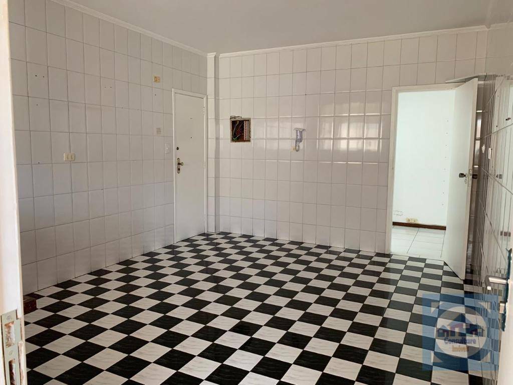 Apartamento à venda com 3 quartos, 176m² - Foto 22