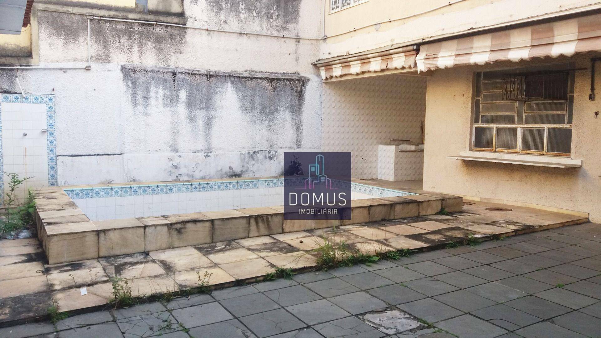 Casa à venda e aluguel com 3 quartos, 245m² - Foto 21