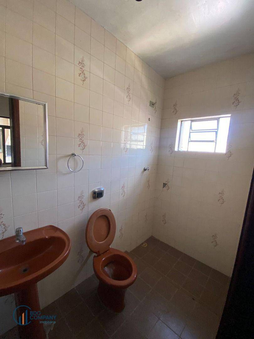 Apartamento para alugar com 4 quartos, 305m² - Foto 19