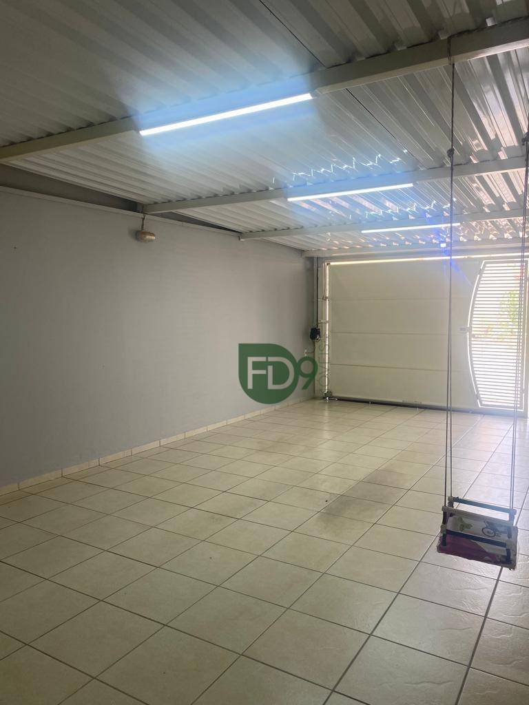 Casa à venda com 3 quartos, 99m² - Foto 43