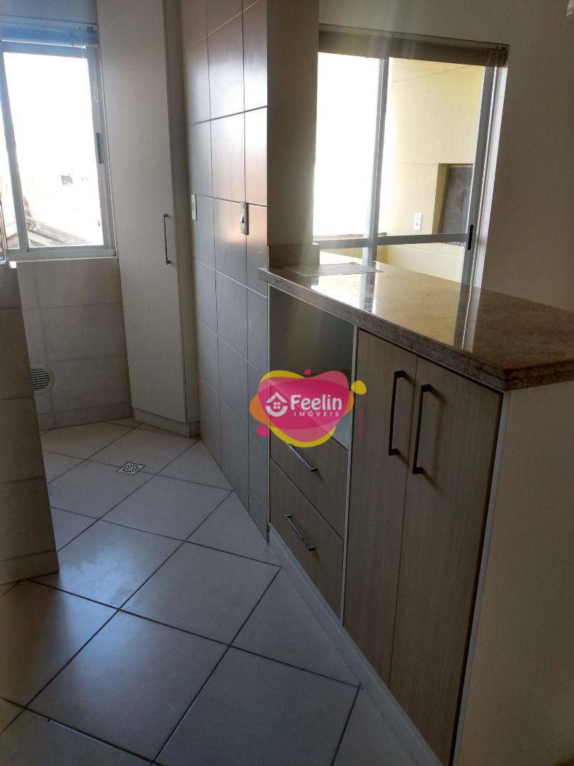 Apartamento para alugar com 2 quartos, 57m² - Foto 7