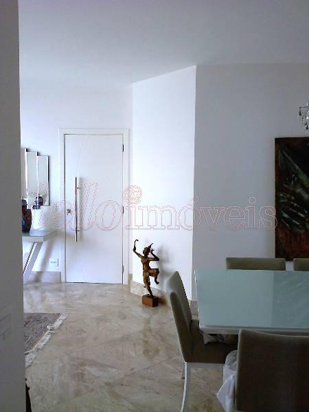 Apartamento para alugar com 3 quartos, 117m² - Foto 3