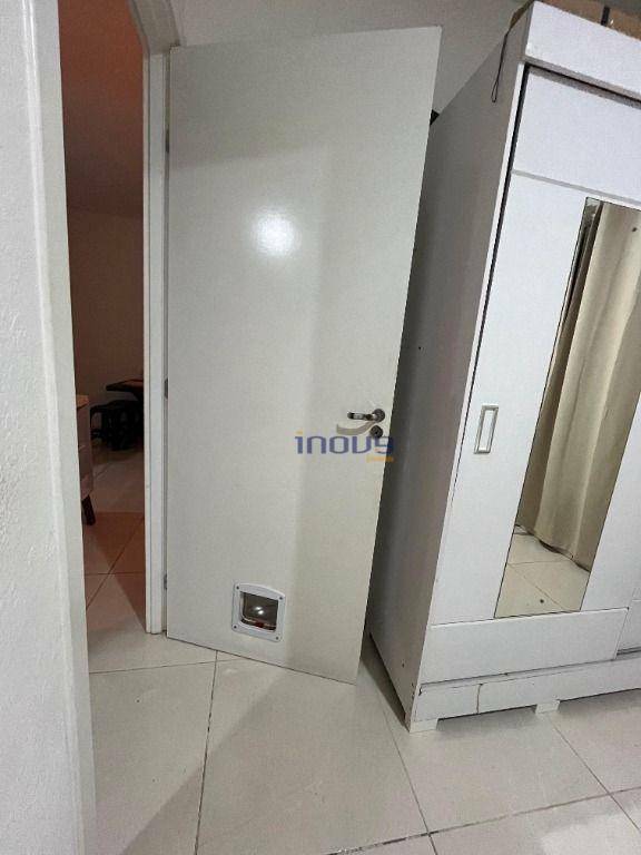 Apartamento para alugar com 2 quartos, 44m² - Foto 12