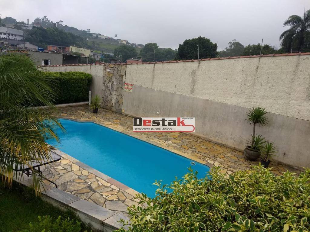 Chácara, 3 quartos, 1200 m² - Foto 1