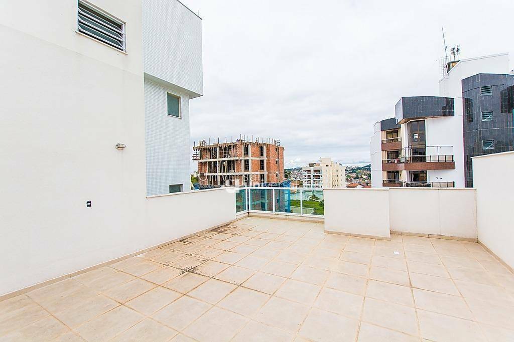 Cobertura à venda com 4 quartos, 220m² - Foto 21