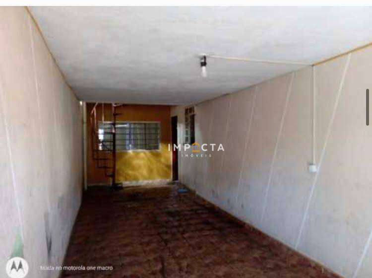 Casa à venda com 3 quartos, 200m² - Foto 12