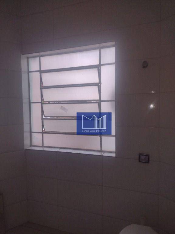 Apartamento para alugar com 2 quartos, 70m² - Foto 36