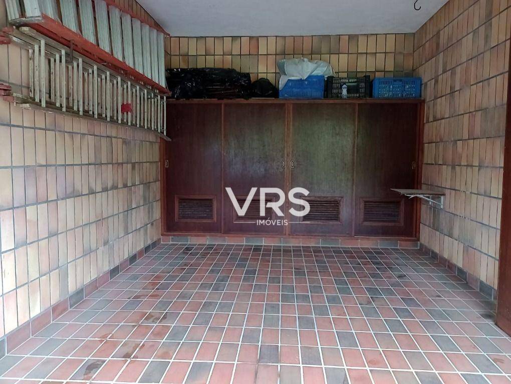 Casa de Condomínio à venda com 4 quartos, 259m² - Foto 41