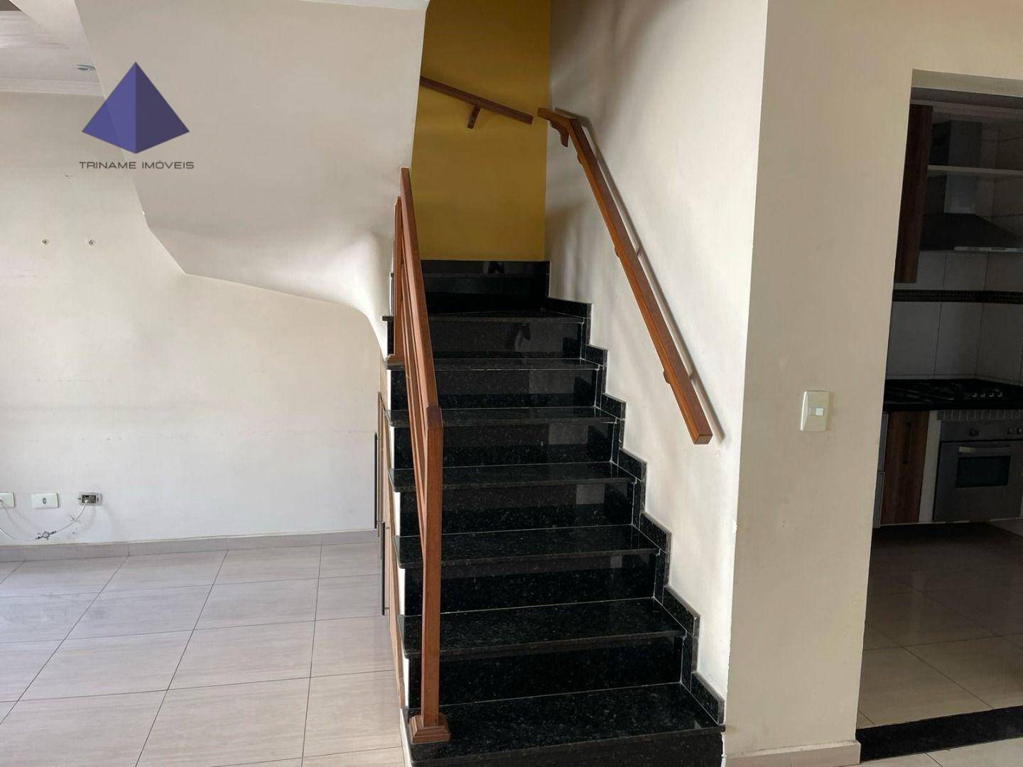 Sobrado à venda com 3 quartos, 77m² - Foto 18