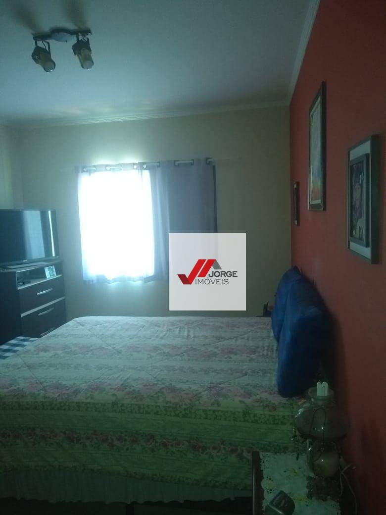 Apartamento à venda com 3 quartos, 125m² - Foto 15