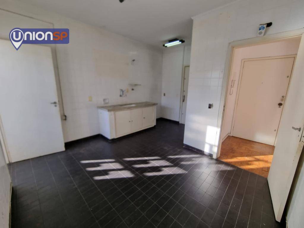 Apartamento à venda com 3 quartos, 105m² - Foto 16