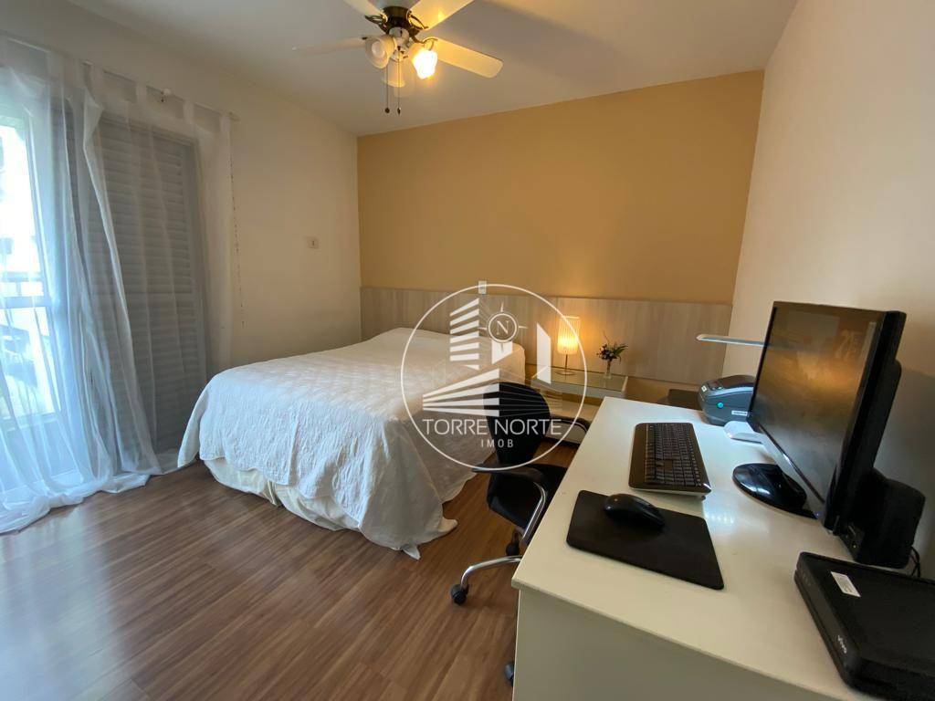 Apartamento à venda com 3 quartos, 130m² - Foto 15