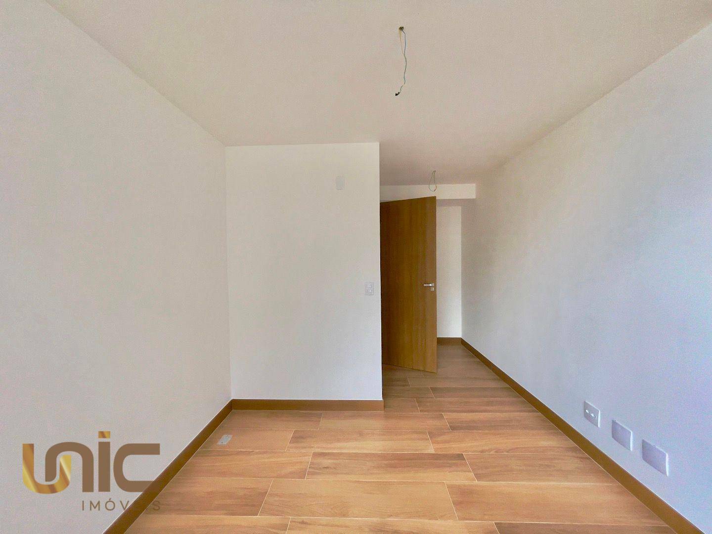 Apartamento à venda com 2 quartos, 60m² - Foto 6