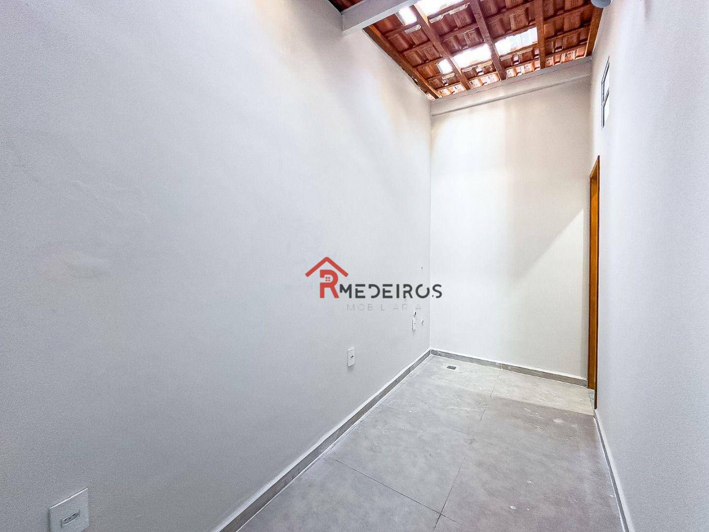 Casa à venda com 2 quartos, 108m² - Foto 13