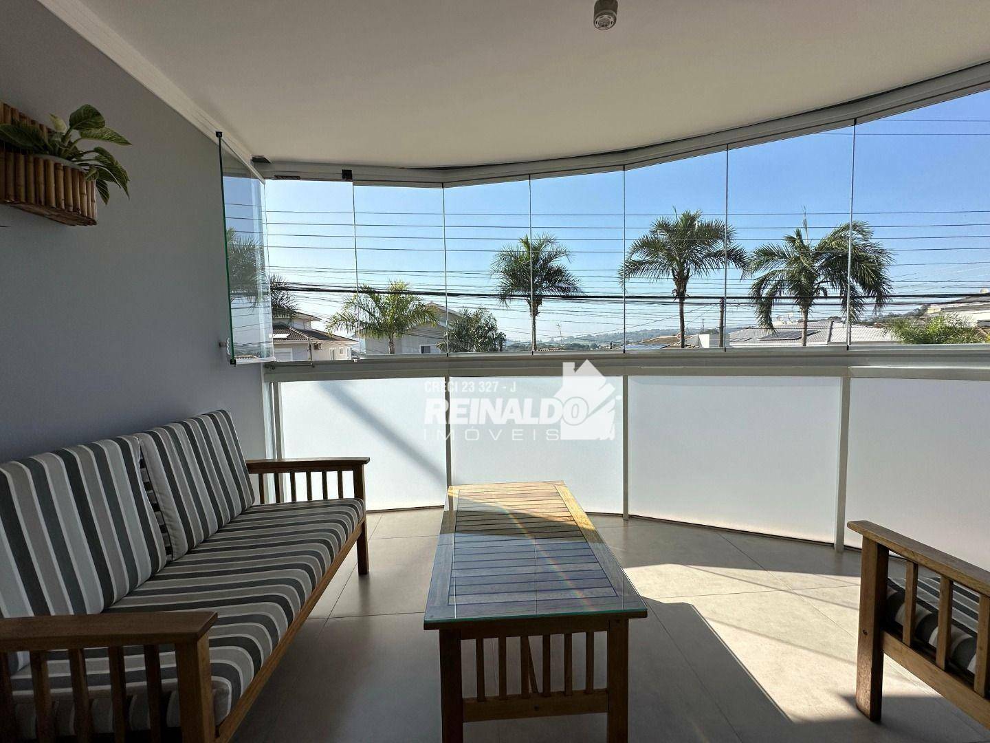 Casa de Condomínio à venda com 3 quartos, 237m² - Foto 10