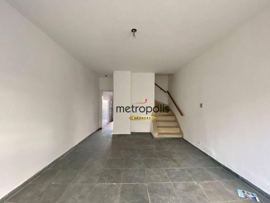 Sobrado à venda com 2 quartos, 105m² - Foto 2