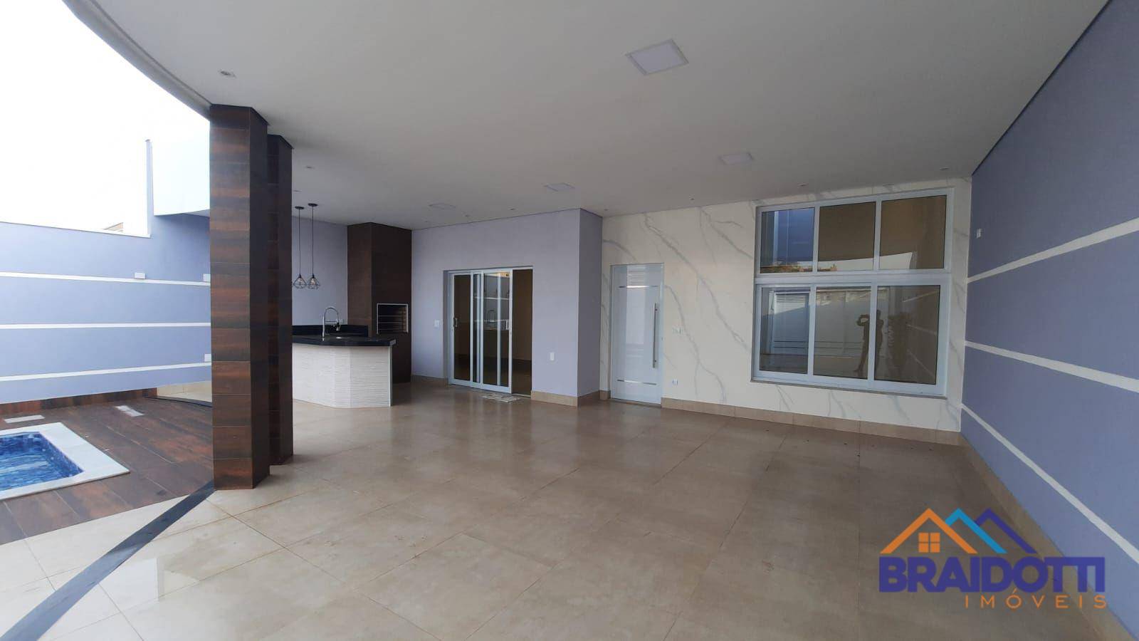 Casa à venda com 3 quartos, 180m² - Foto 4