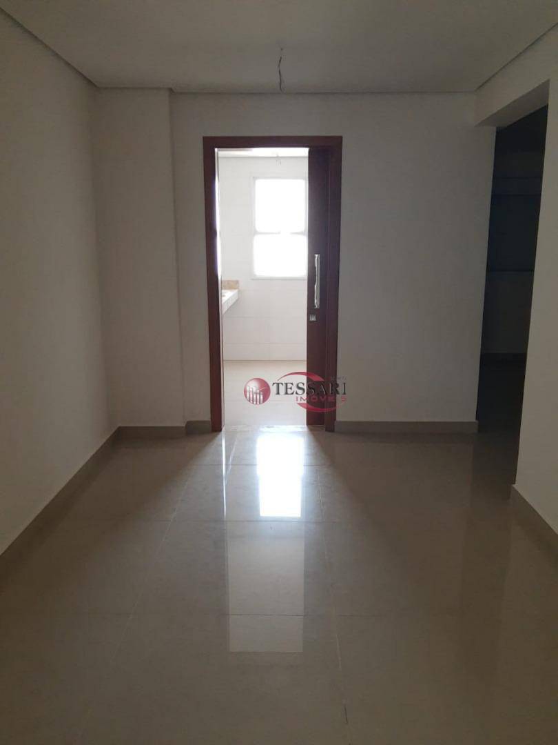 Apartamento à venda com 3 quartos, 245m² - Foto 5