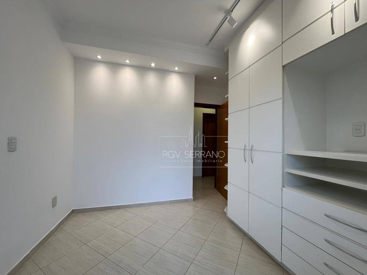 Casa à venda com 3 quartos, 180m² - Foto 34