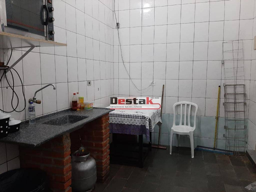 Sobrado à venda com 3 quartos, 362m² - Foto 34