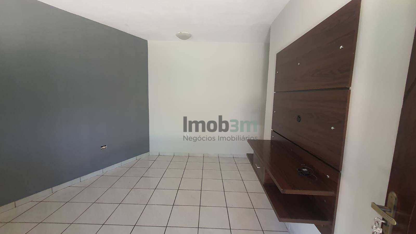 Casa à venda com 3 quartos, 69m² - Foto 5