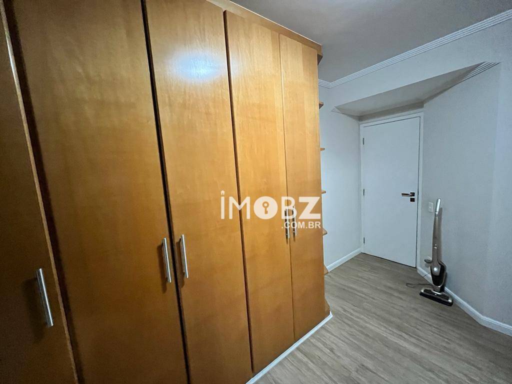 Apartamento à venda com 3 quartos, 90m² - Foto 18