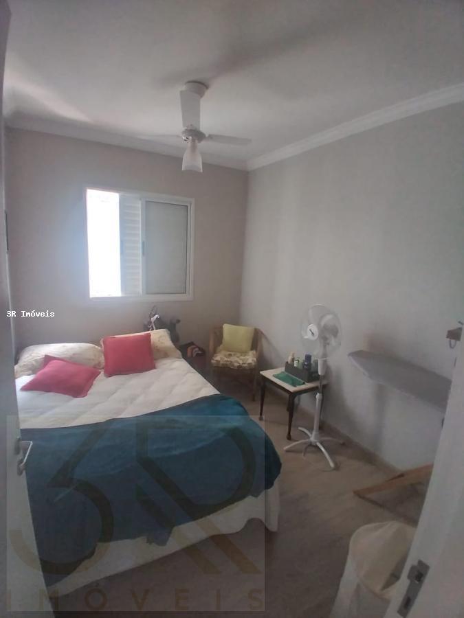 Apartamento à venda com 3 quartos, 105m² - Foto 7