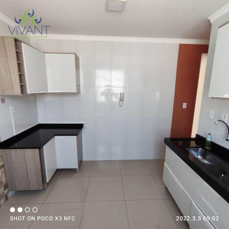 Apartamento à venda com 2 quartos, 47m² - Foto 2