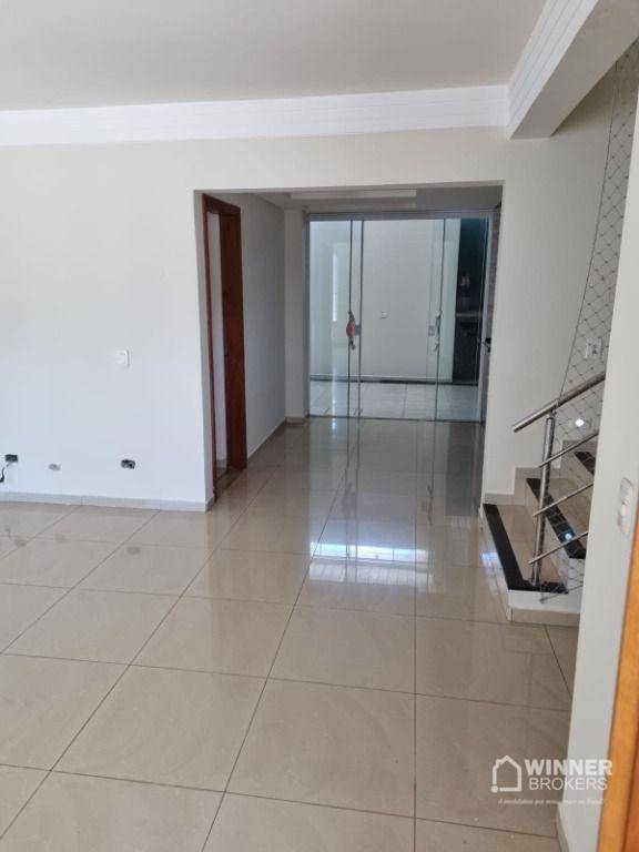 Sobrado à venda com 3 quartos, 220m² - Foto 4