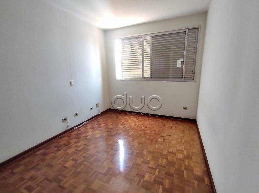 Apartamento à venda com 3 quartos, 111m² - Foto 4