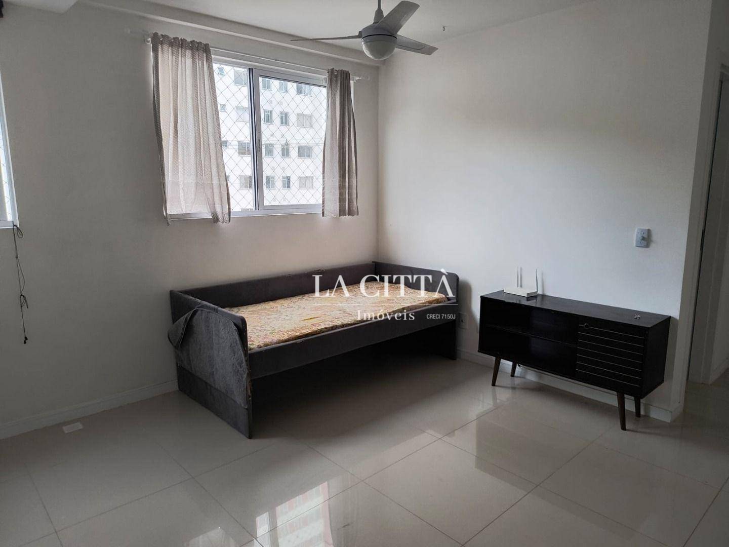 Apartamento para alugar com 2 quartos, 50m² - Foto 2