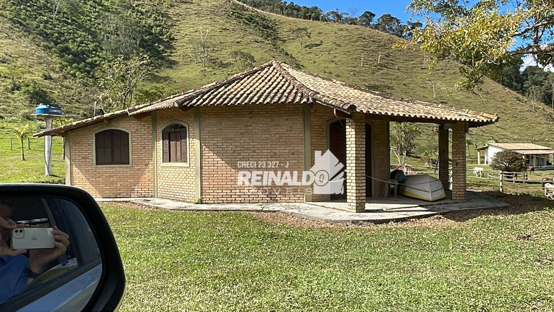 Fazenda à venda com 8 quartos, 900m² - Foto 44