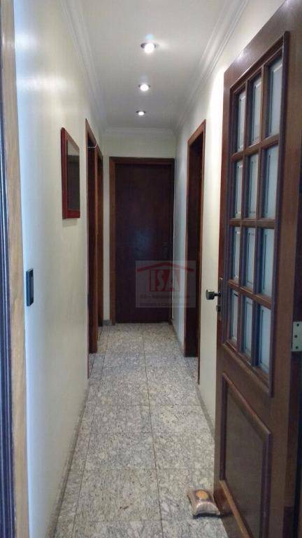 Apartamento à venda com 3 quartos, 140m² - Foto 7